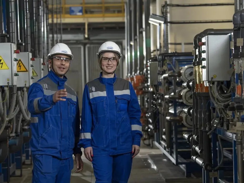 Percorso di Migrazione da SAP ECC a S/4HANA o Oracle ERP Cloud per l'evoluzione digitale aziendale.